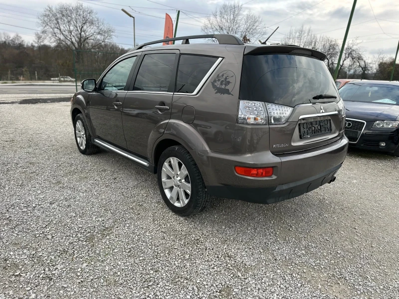 Mitsubishi Outlander 2.2 D-ID 6+ 1 4WD, снимка 6 - Автомобили и джипове - 52673014