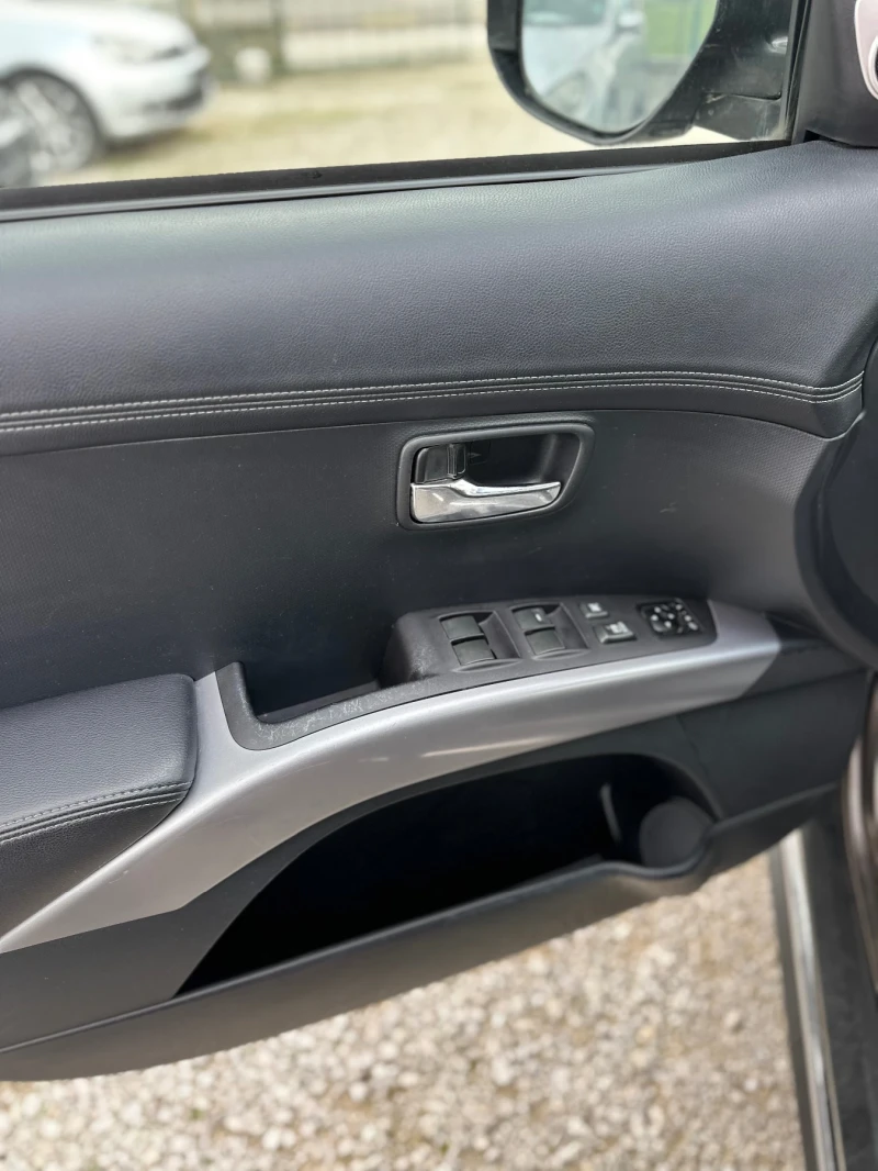 Mitsubishi Outlander 2.2 D-ID 6+ 1 4WD, снимка 7 - Автомобили и джипове - 52673014