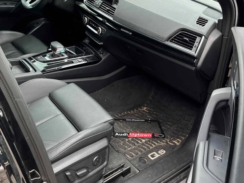 Audi Q5 / Progressiv / S-LINE / DISTRONIC / PANO / CARFAX, снимка 11 - Автомобили и джипове - 53270795