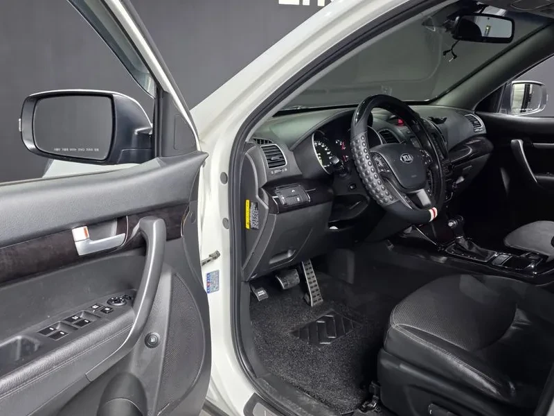 Kia Sorento R Diesel 2.0 2Wd Prestige | Mobile.bg � ����������� 10