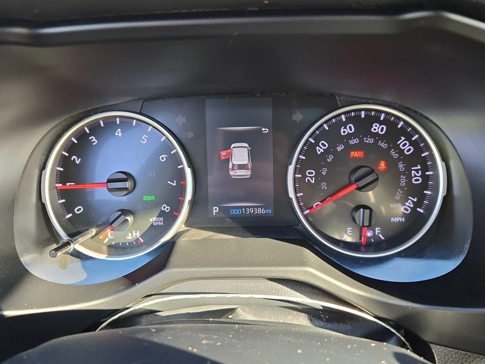 Toyota Rav4 * ПАНО* SMART KEY* КАМЕРА* ПОДГРЕВ* СЛЯПА ТОЧКА*  - изображение 8