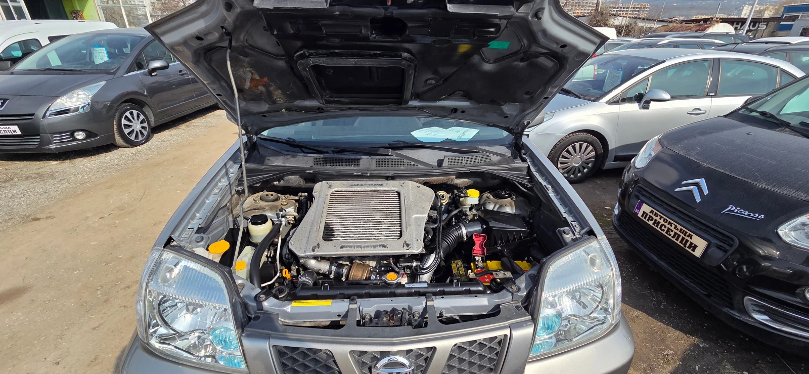 Nissan X-trail 2.2 D 4X4, снимка 15 - Автомобили и джипове - 53718648