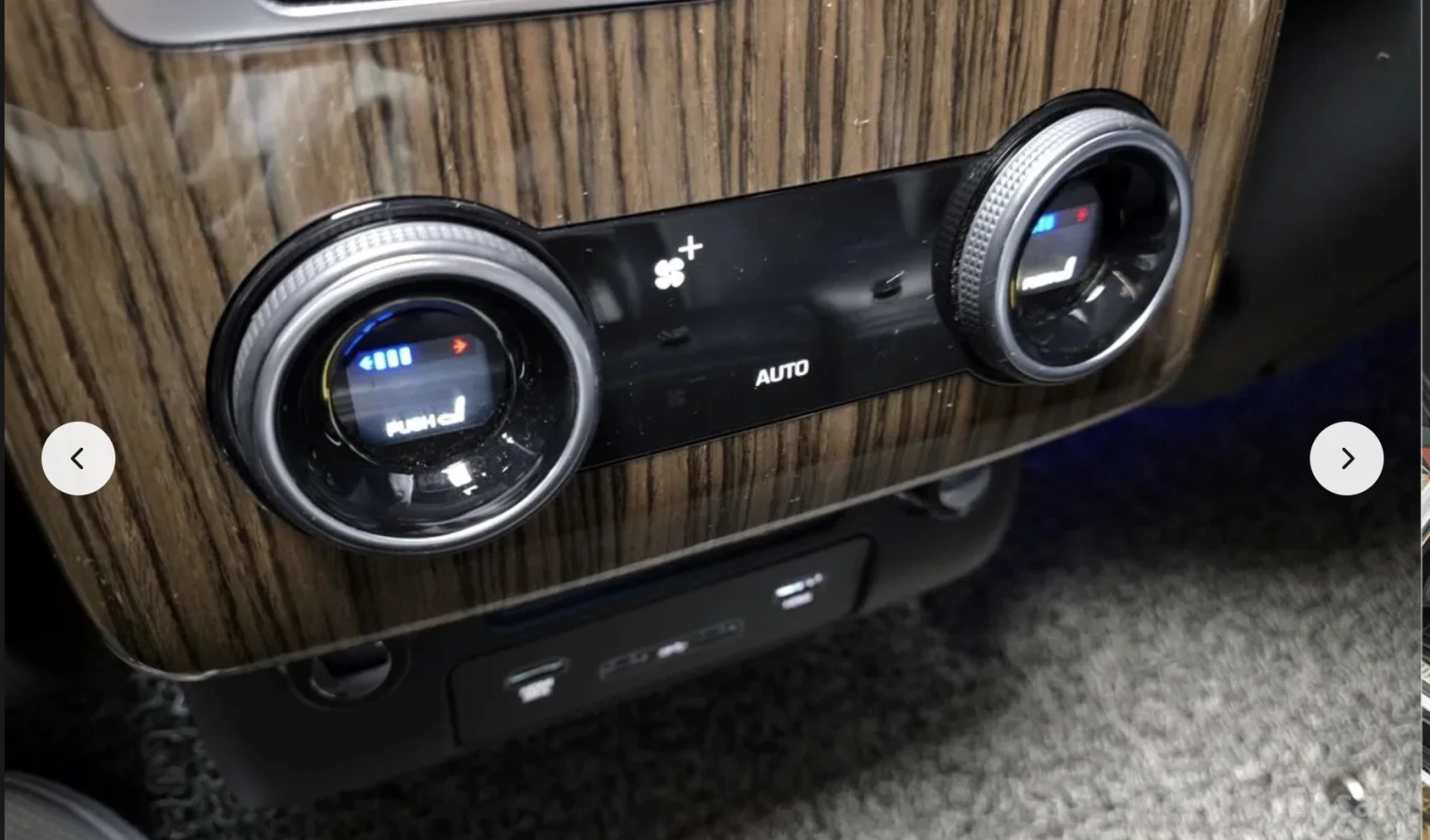 Land Rover Range rover VOGUE* 4.4* V8* DIESEL* ОБДУХВАНЕ* МАСАЖ* 360КАМЕР, снимка 16 - Автомобили и джипове - 53990952