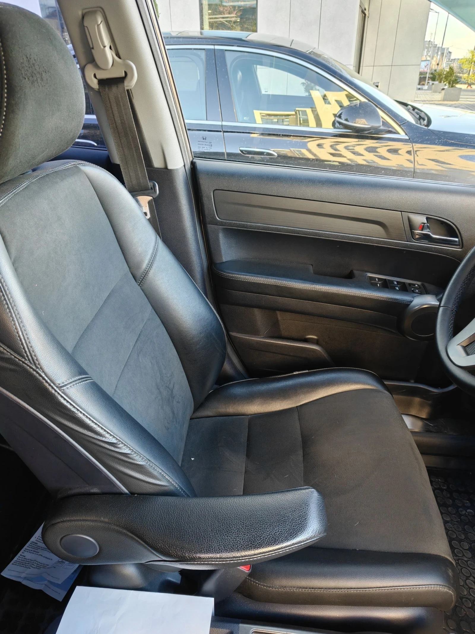 Honda Cr-v, снимка 8 - Автомобили и джипове - 54230082