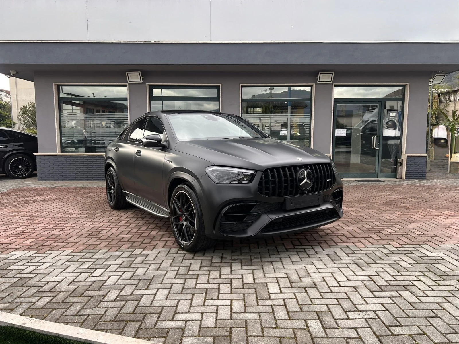 Mercedes-Benz GLE 63 S AMG COUPE 4MATIC + Night E Premium Plus / Гаранционен 