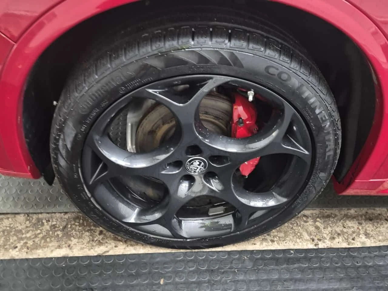 Alfa Romeo Stelvio * VELOCE * CARFAX * ЦЕНА ДО БГ, снимка 14 - Автомобили и джипове - 54527330