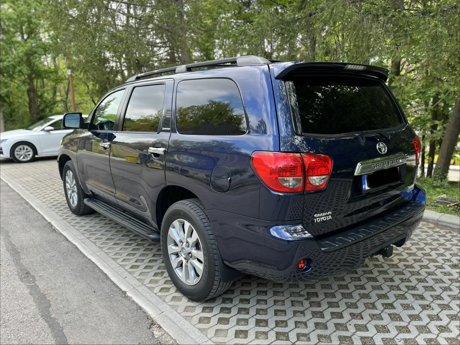 Toyota Sequoia 5.7 V8 4x4 ��� �����  | Mobile.bg � ����������� 4