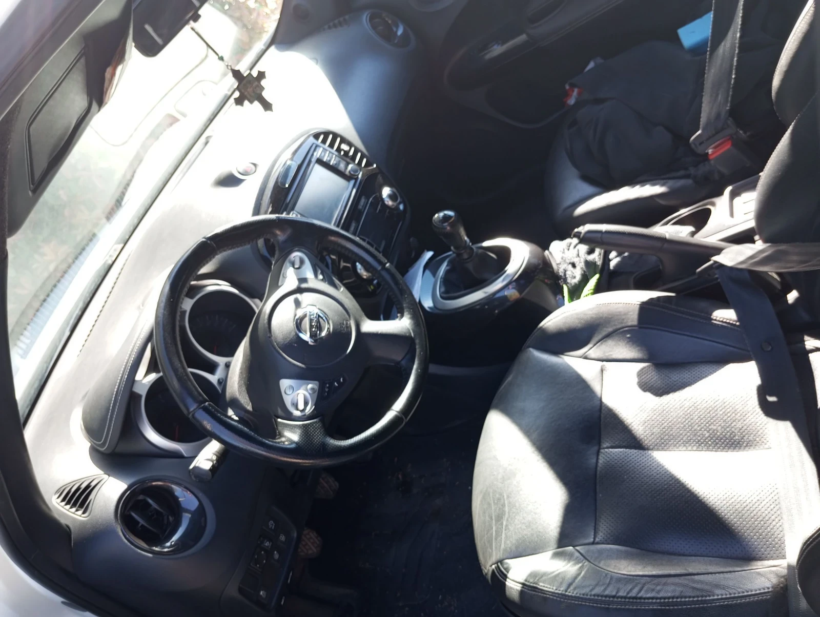 Nissan Juke, снимка 17 - Автомобили и джипове - 54681536