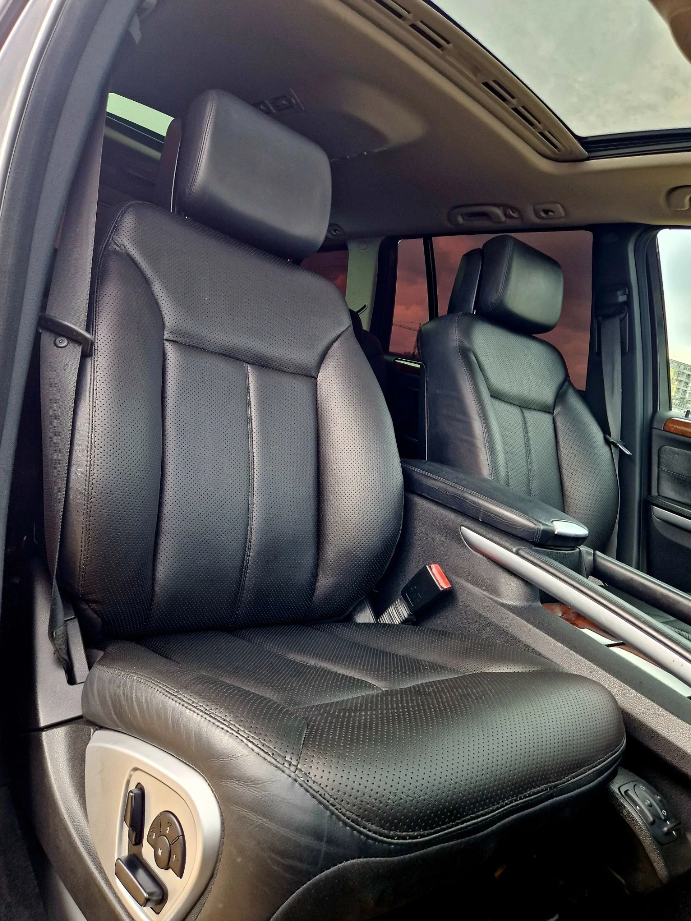 Mercedes-Benz GL Регистриран / 6+ 1 / Фулл / Лизинг / Бартер , снимка 14 - Автомобили и джипове - 55842461