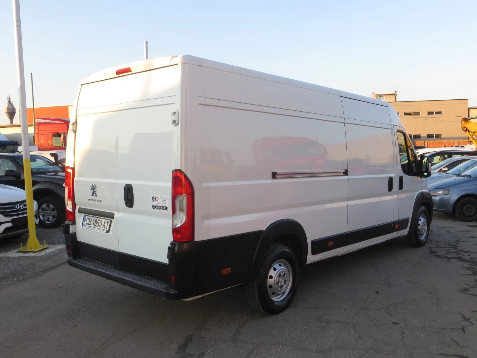 Peugeot Boxer 2.2 HDI L4H2 - изображение 4