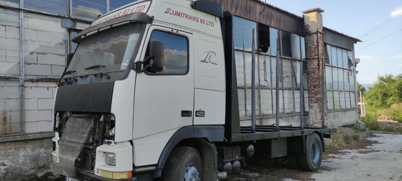 Volvo F12 По шаси , снимка 1 - Камиони - 48095149