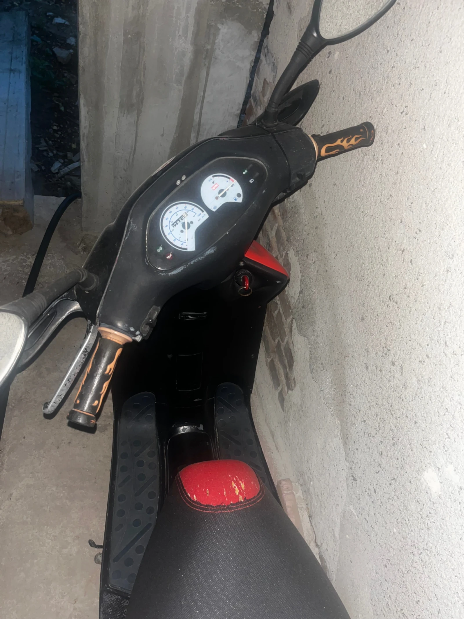 Aprilia 50, снимка 3 - Мотоциклети и мототехника - 54925021