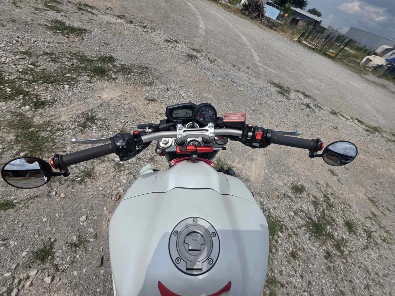 Yamaha FZ1, снимка 9 - Мотоциклети и мототехника - 55343660
