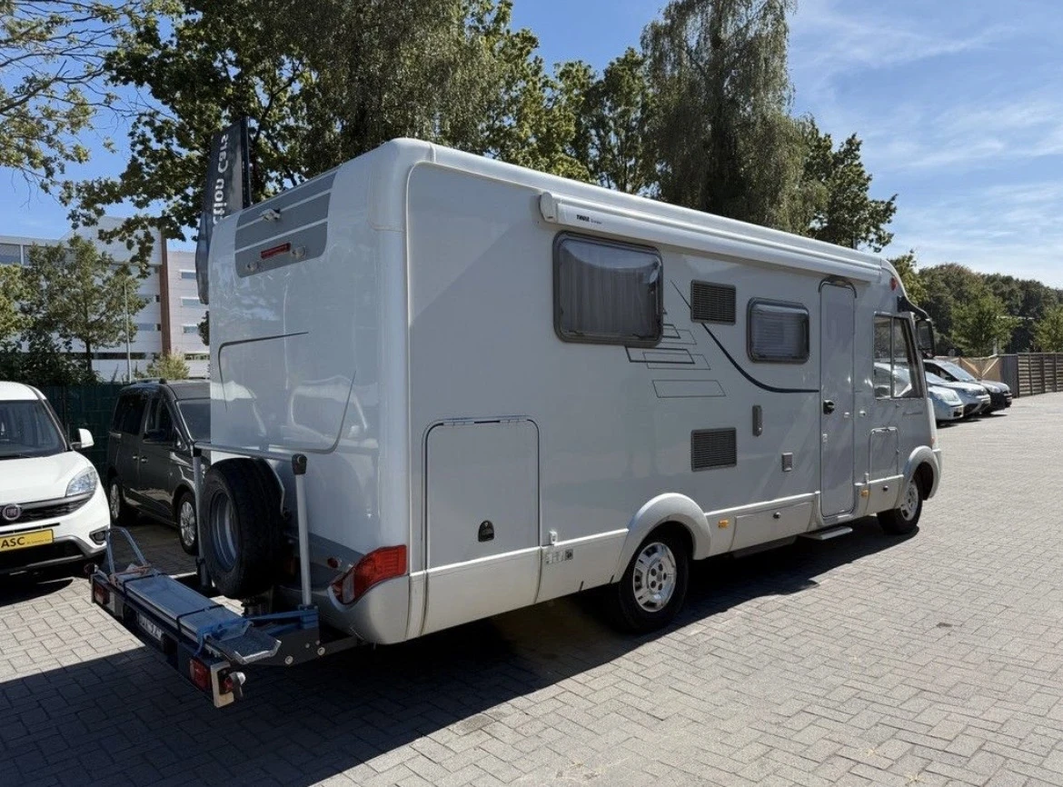 Кемпер HYMER / ERIBA B698CL 67000km!, снимка 3 - Каравани и кемпери - 55885473