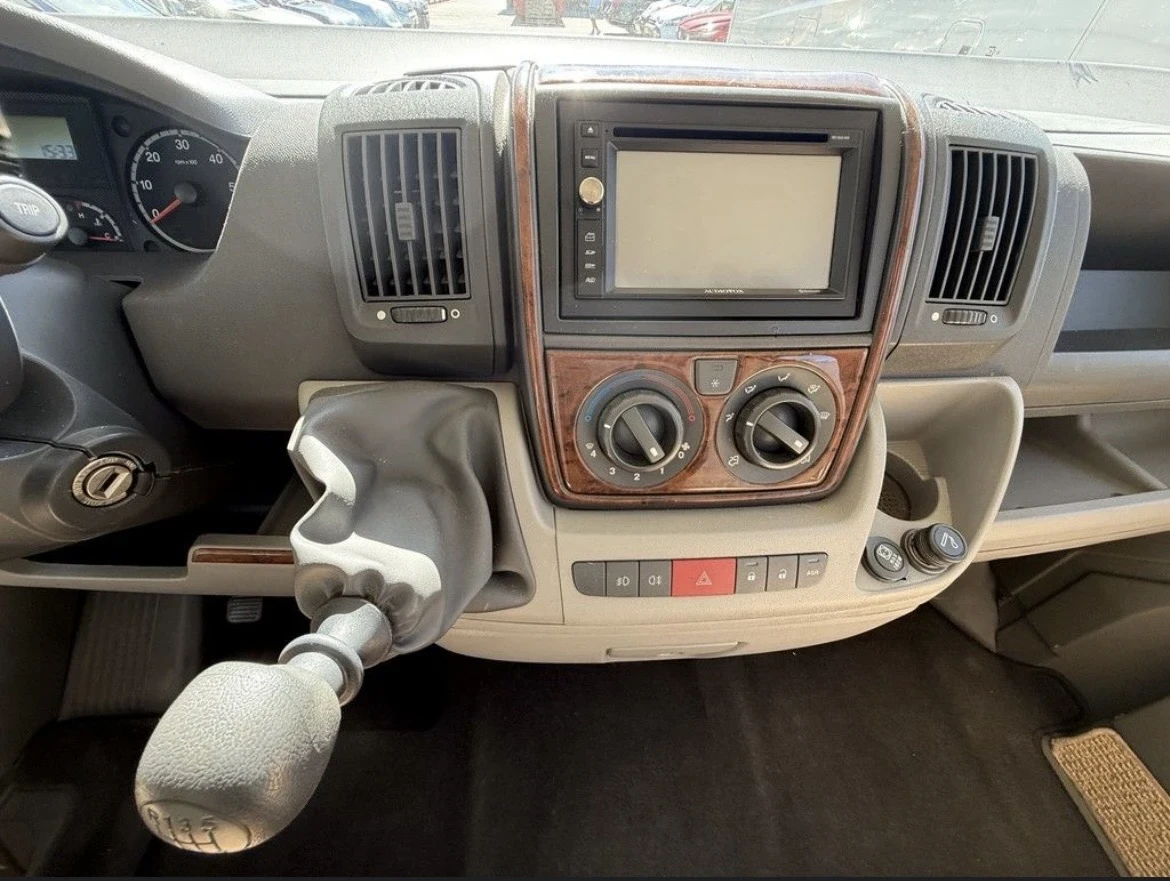 Кемпер HYMER / ERIBA B698CL 67000km!, снимка 10 - Каравани и кемпери - 55885473