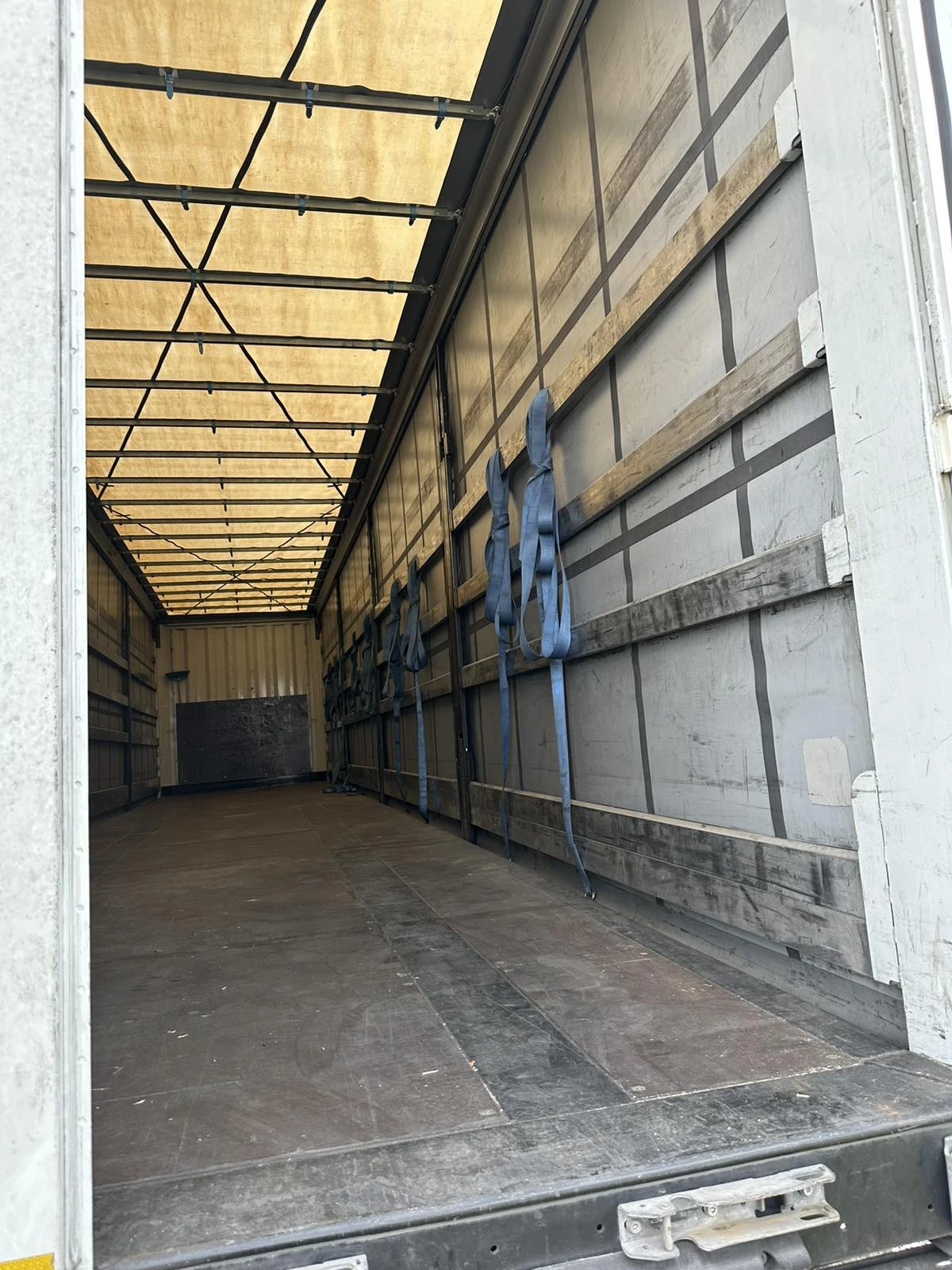 ����������� Krone | Mobile.bg � ����������� 6