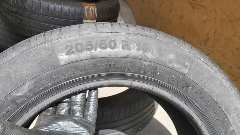 Гуми Летни 205/60R16, снимка 5 - Гуми и джанти - 29270428