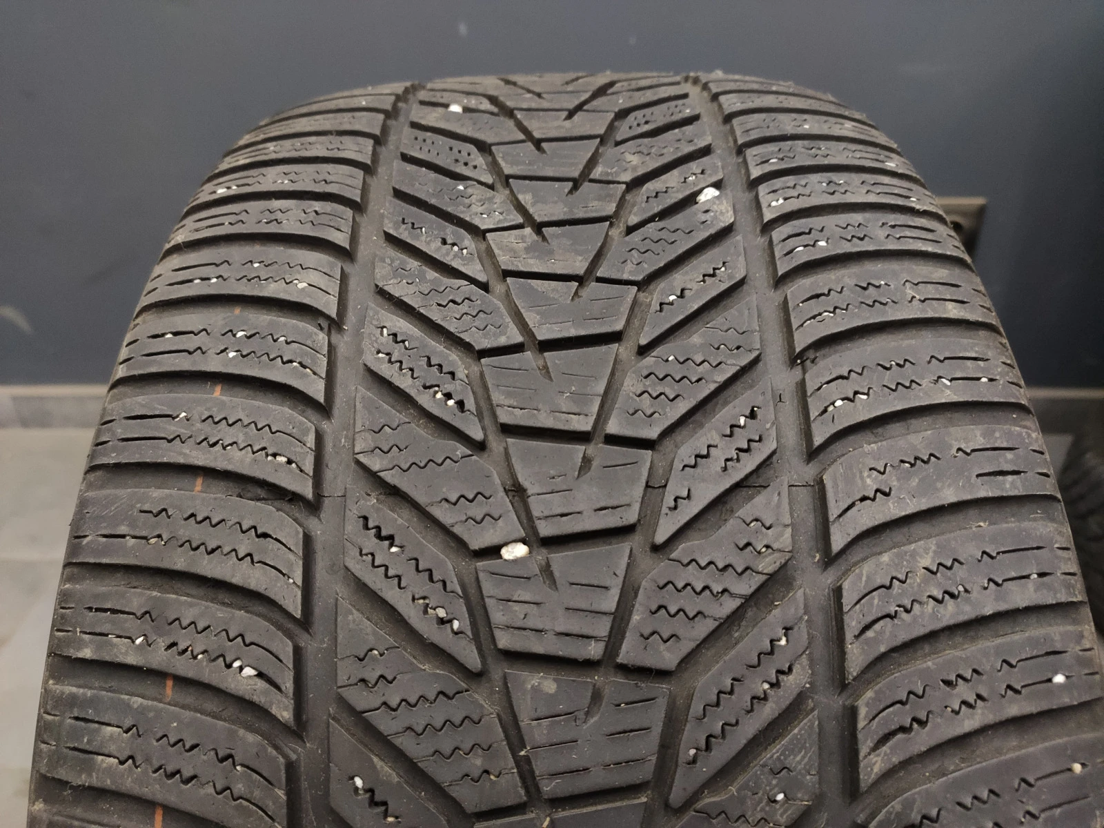  255/35R19 | Mobile.bg   1