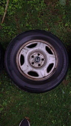 ���� � ������ 205/70R15 �� Honda Cr-v | Mobile.bg � ����� ������ 2