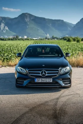 Mercedes-Benz E 220, снимка 1