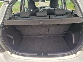 Toyota Yaris 1.5 Hybrid Lounge, снимка 16