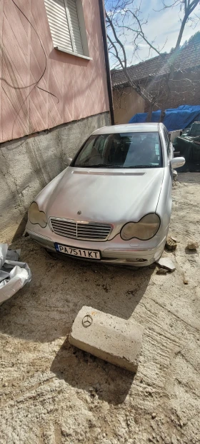 Mercedes-Benz 220, снимка 11 — Bazar.bg Mercedes-Benz 220, снимка 11