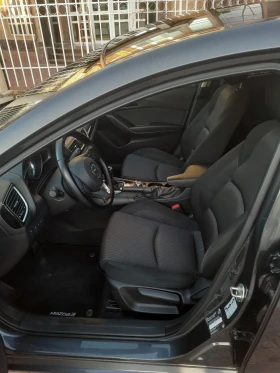 Mazda 3 2.2 D, снимка 6