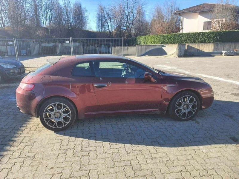 Alfa Romeo Brera 2.4, снимка 9 - Автомобили и джипове - 47134861