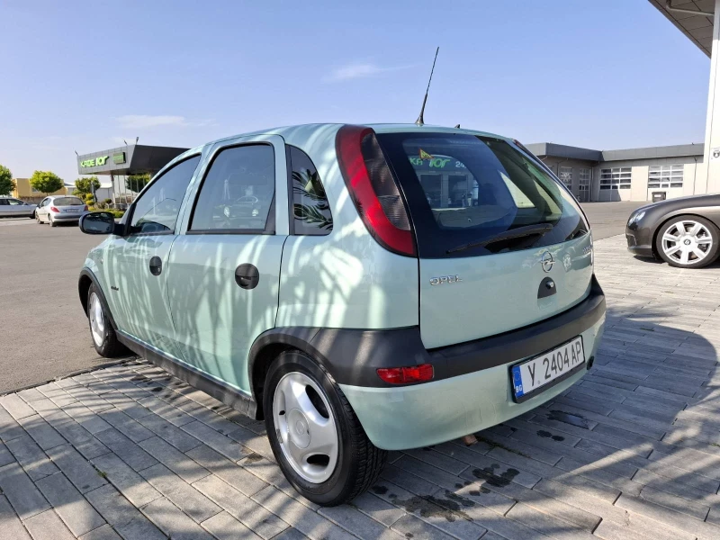 Opel Corsa, снимка 3 - Автомобили и джипове - 47760937