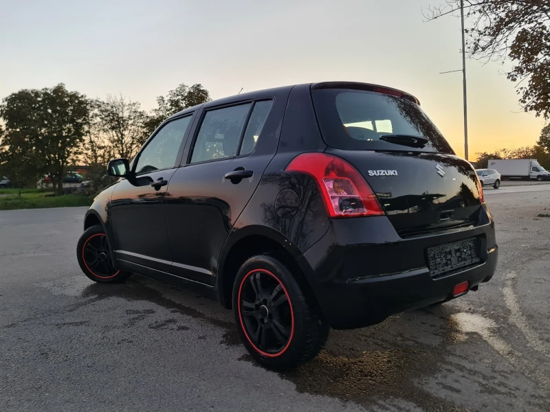 Suzuki Swift КАТО НОВА, снимка 5 - Автомобили и джипове - 48085833