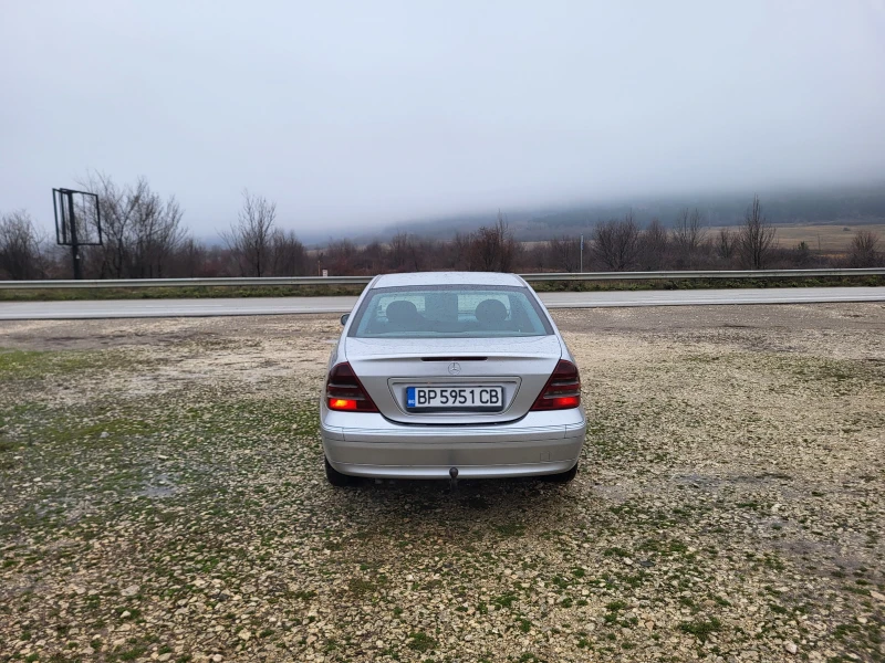 Mercedes-Benz C 270 2.7CDi ELEGANCE, снимка 4 - Автомобили и джипове - 48299445