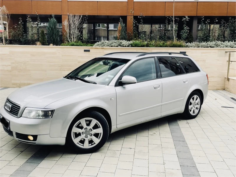 Audi A4 2.4 ГАЗ, снимка 1 - Автомобили и джипове - 49367813