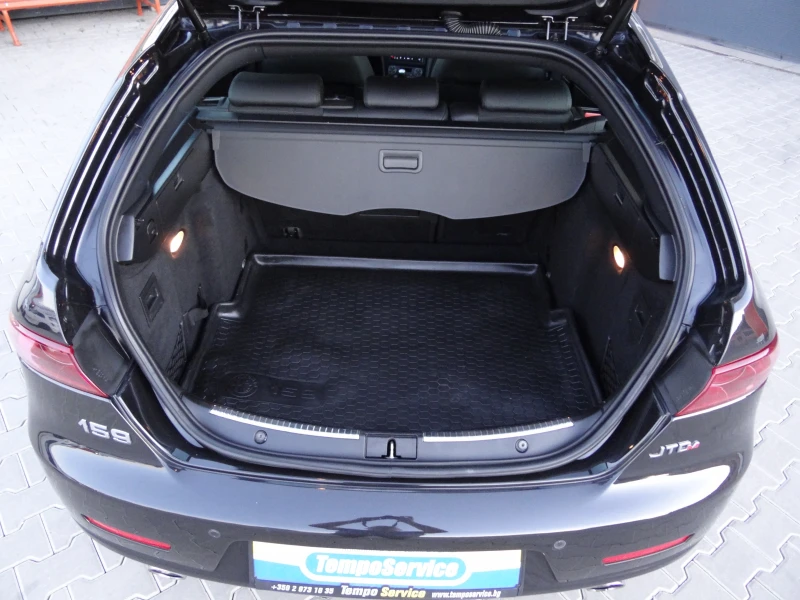 Alfa Romeo 159 sportwagon 2.0 JTDm - 136k.c. / Distinctive / Koja /Euro-5A/ , снимка 15 - Автомобили и джипове - 51523072