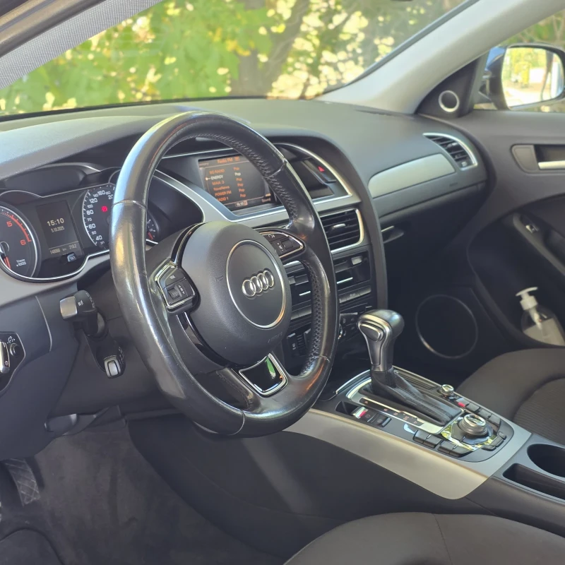 Audi A4 2.0TDI/B&O/Navi/Реални Км/Като Нова, снимка 9 - Автомобили и джипове - 51955561