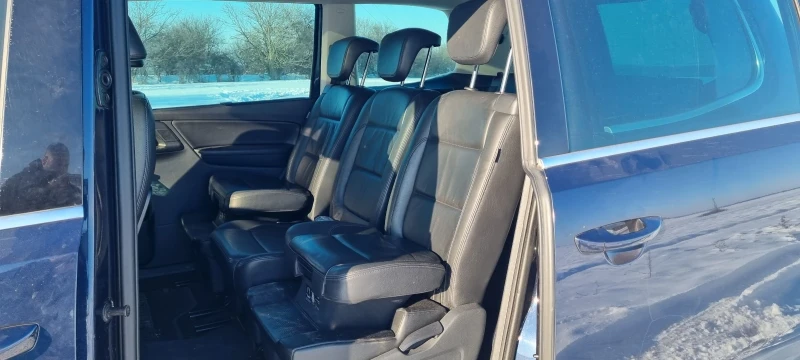 VW Sharan, снимка 10 - Автомобили и джипове - 52200556