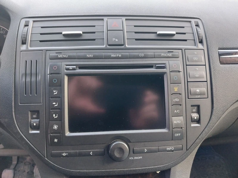 Ford C-max, снимка 9 - Автомобили и джипове - 52682582