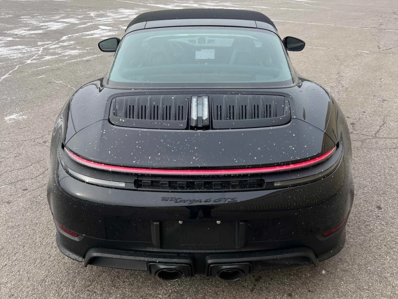 Porsche 911 * Targa 4 GTS * CARFAX * БЕЗ ПЪРВОНАЧАЛНА ВНОСКА, снимка 4 - Автомобили и джипове - 52891086