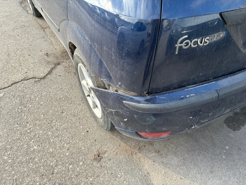 Ford Focus 1.6/100, снимка 3 - Автомобили и джипове - 53139320