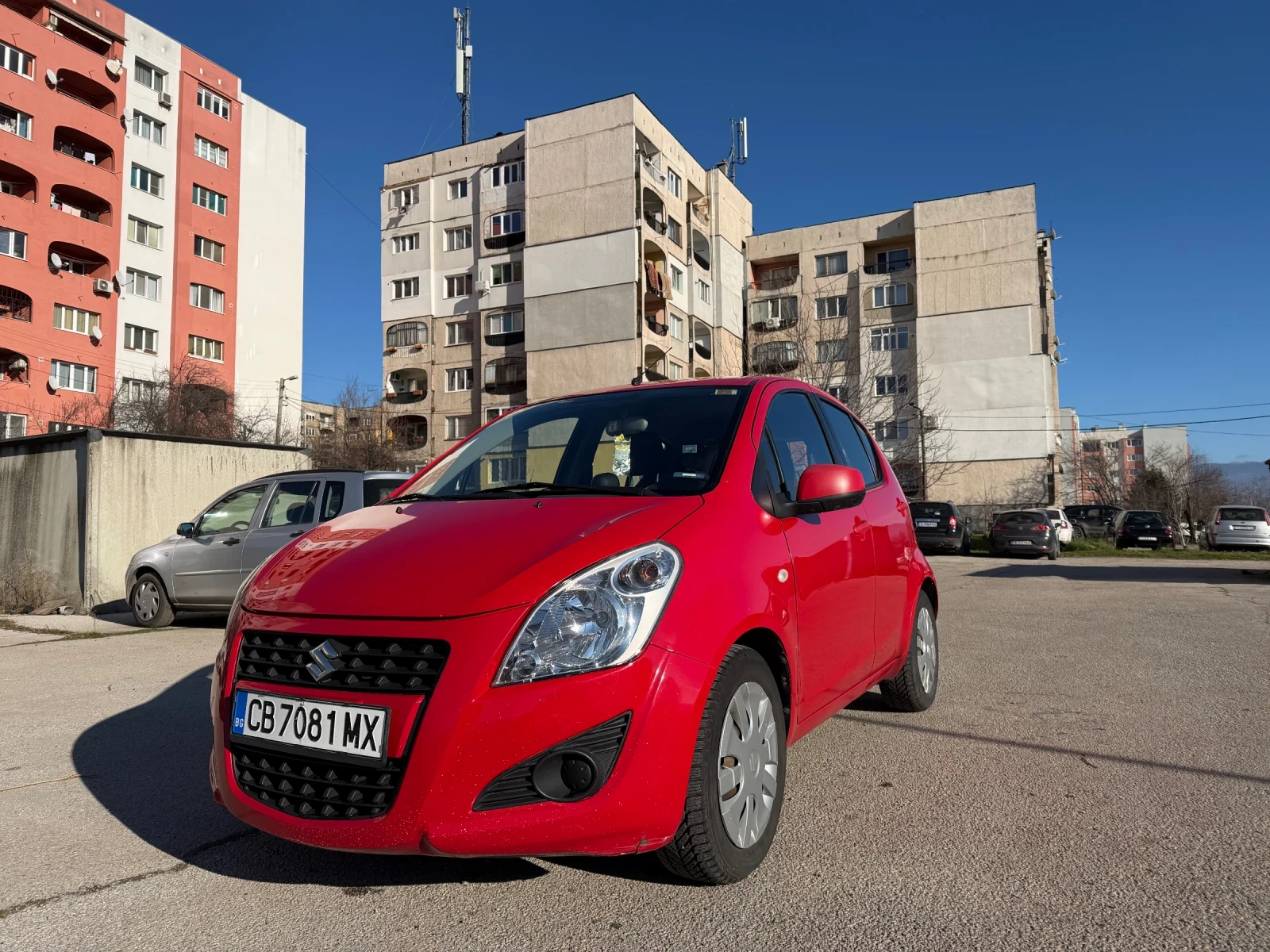 Suzuki Splash 1.0i-Първи собственик НОВА-80000км., снимка 1