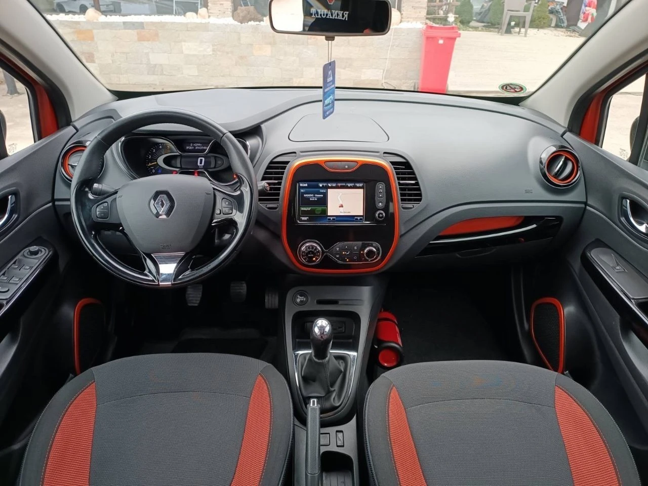 Renault Captur 1.5DCI. LIMITED EDITION - изображение 9