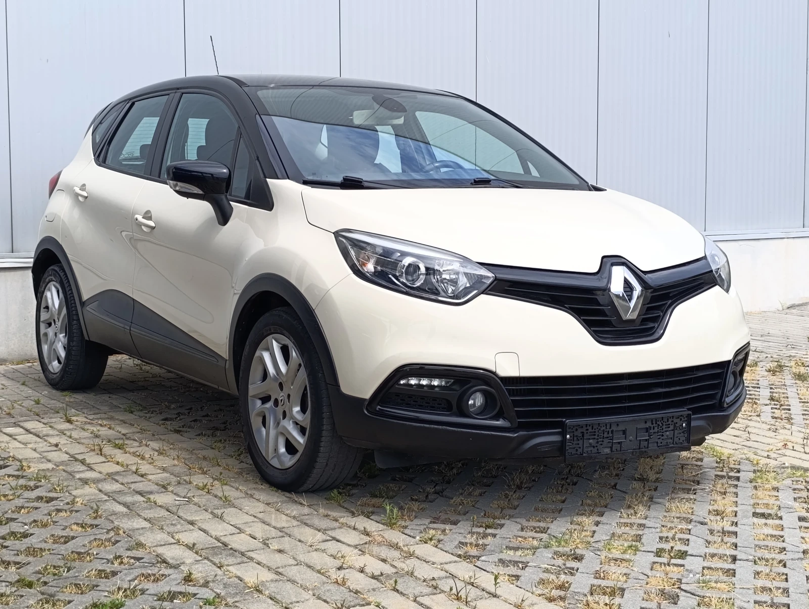 Renault Captur AUTOMATIC - изображение 3