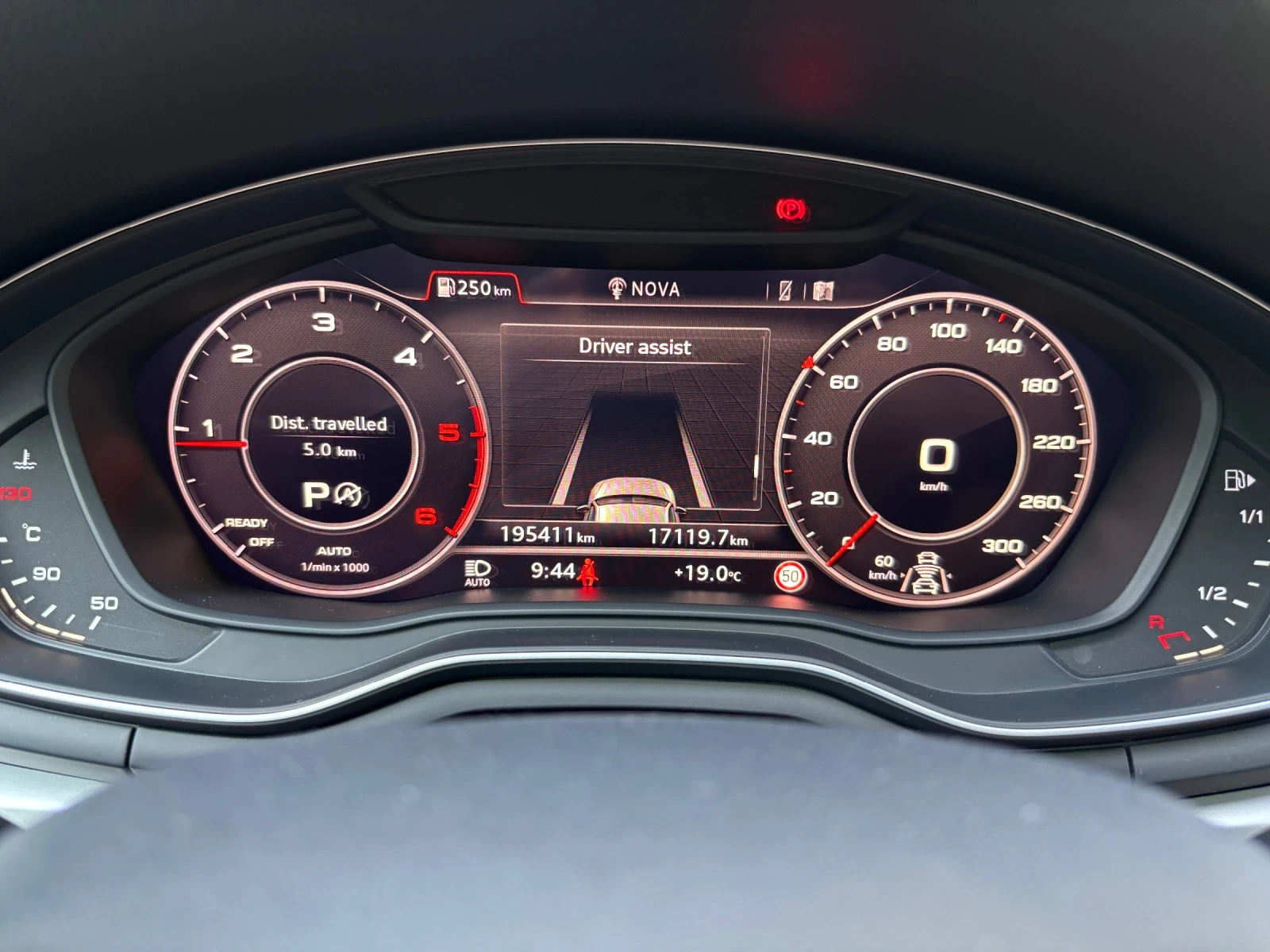 Audi A4 Quattro/360/Full-led/Digital/Keyless | Mobile.bg   11