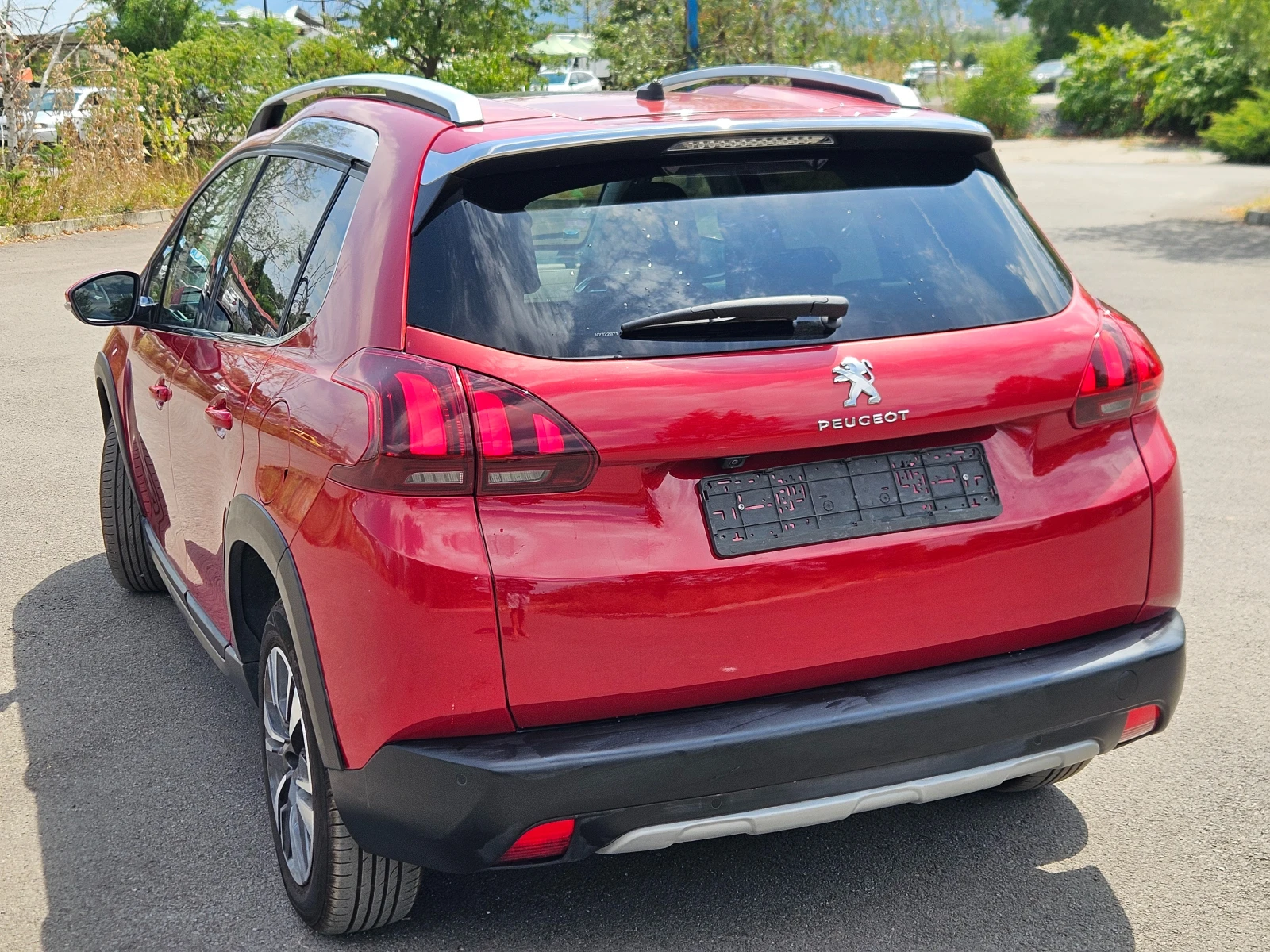 Peugeot 2008 Alure - изображение 4