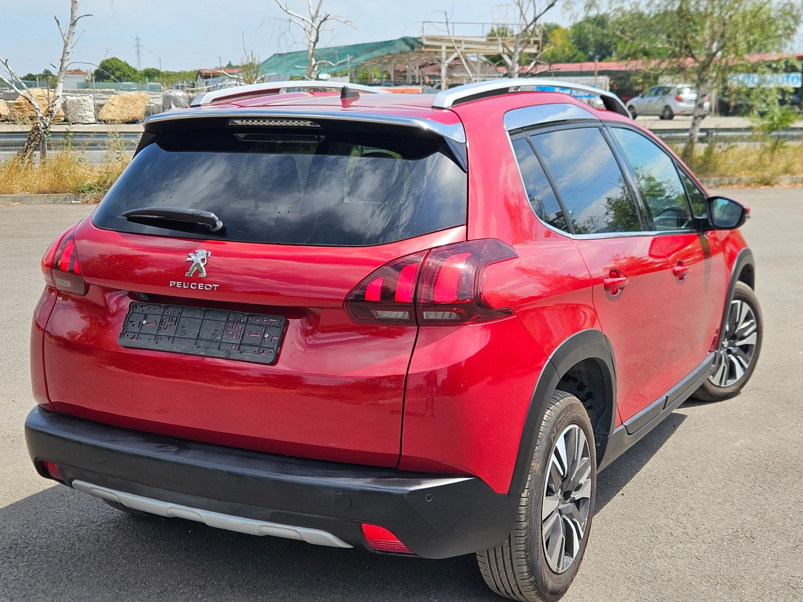 Peugeot 2008 Alure - изображение 6