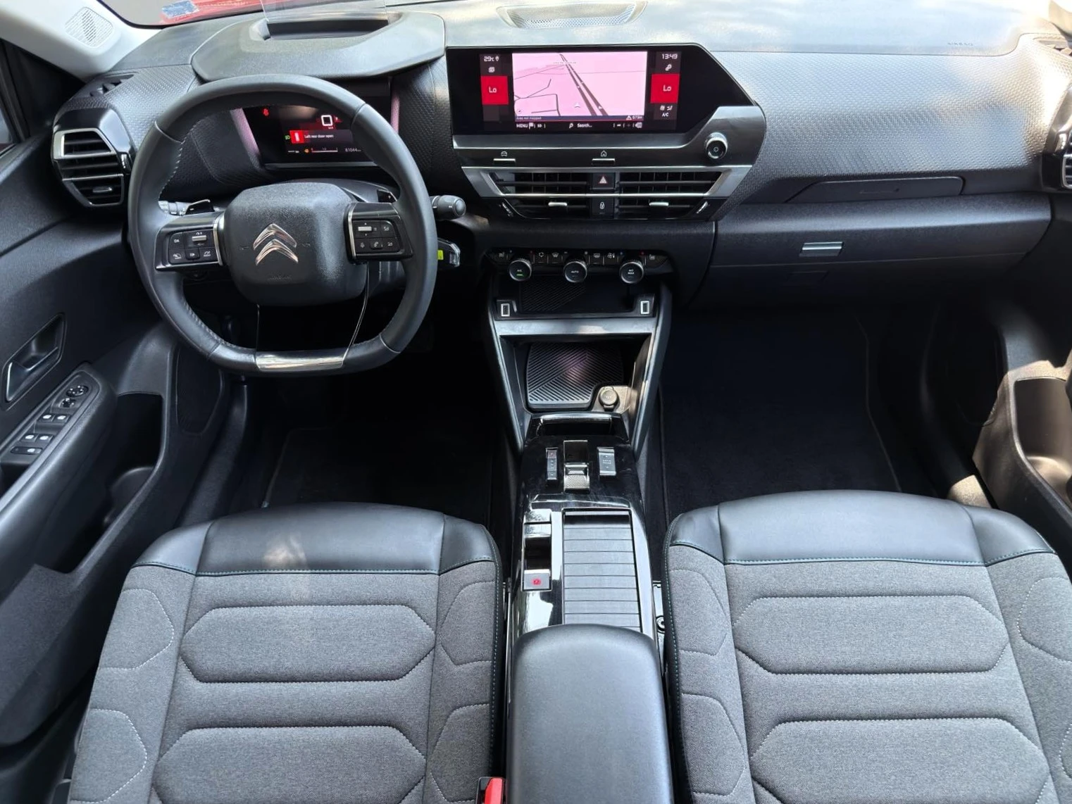 Citroen C4 FEEL PACK PureTech 130 S&S  Гаранция до 11.2028 г. - изображение 9
