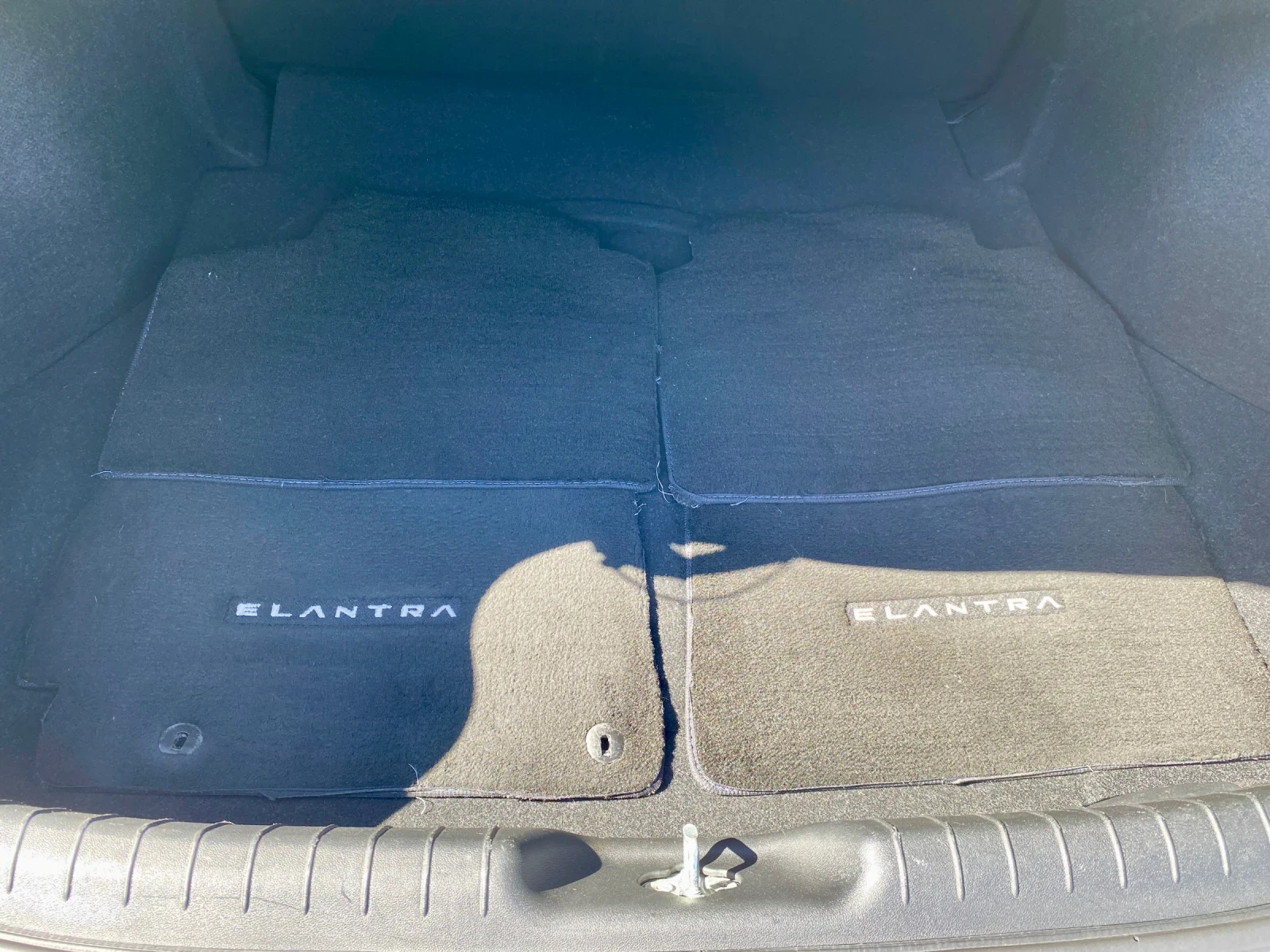 Hyundai Elantra 2.0 , , Keyless GO, 8 .  | Mobile.bg   17