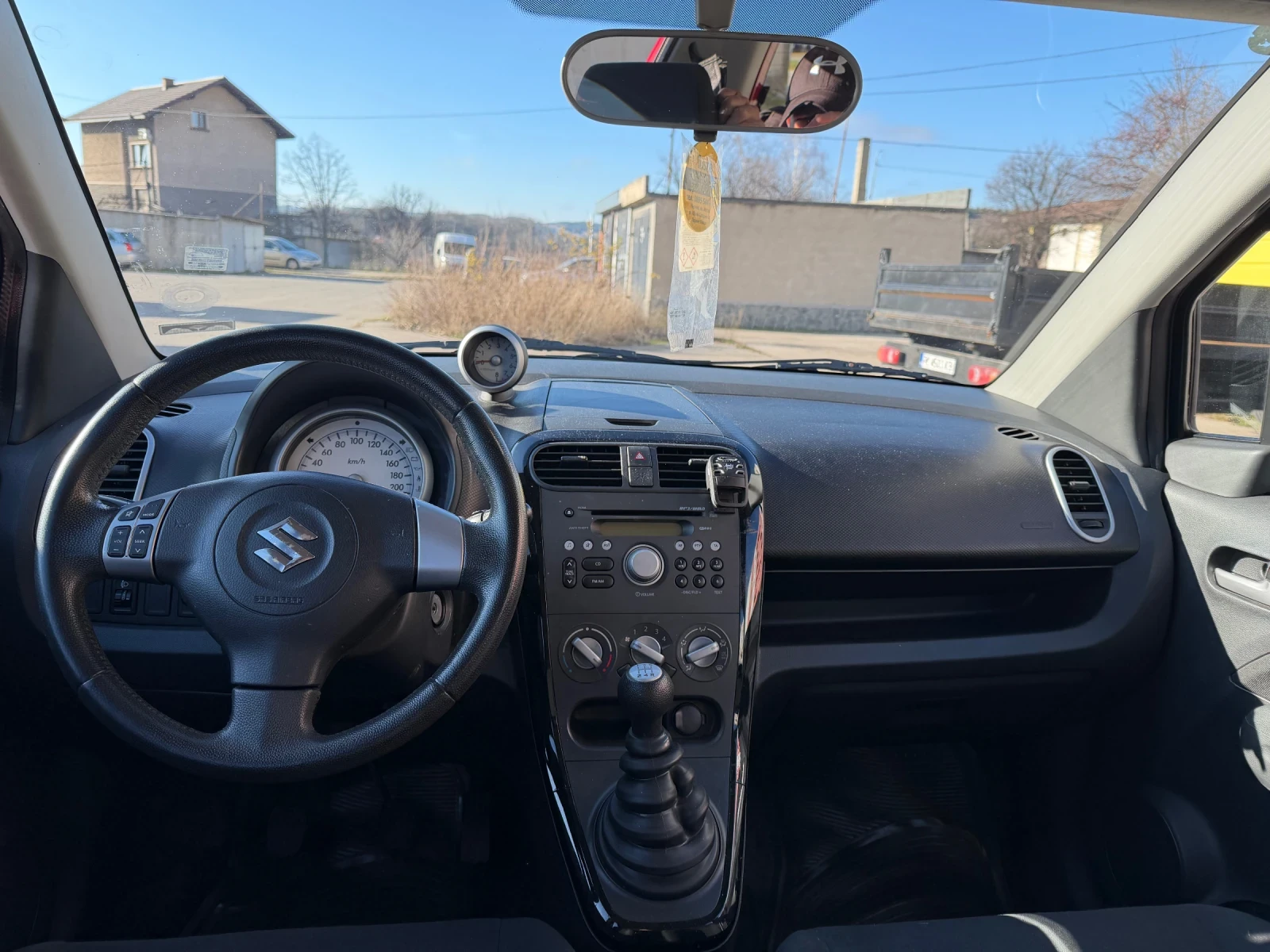 Suzuki Splash 1.0i-Първи собственик НОВА-80000км. - изображение 5