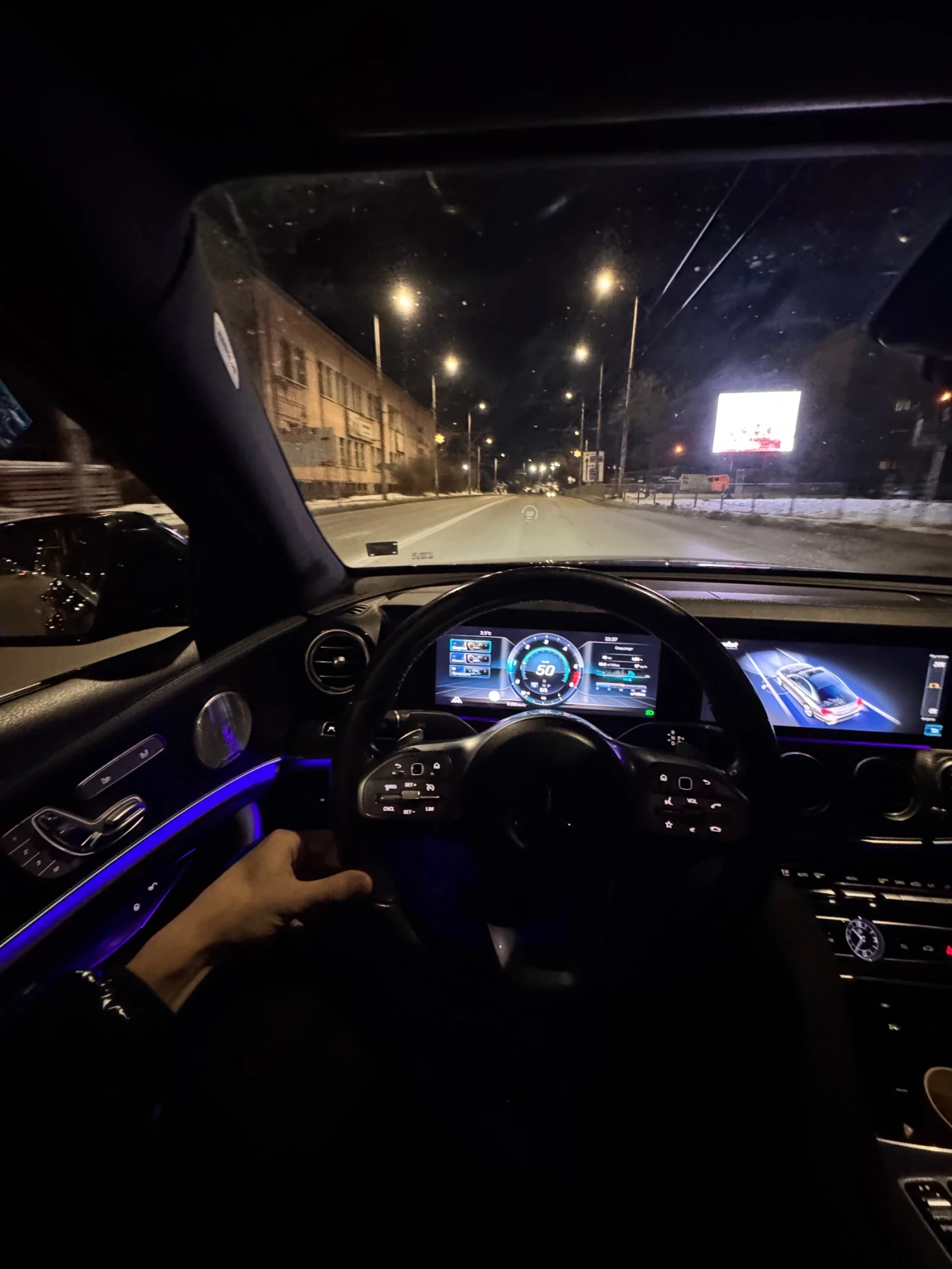 Mercedes-Benz E 220 | Mobile.bg � ����������� 12