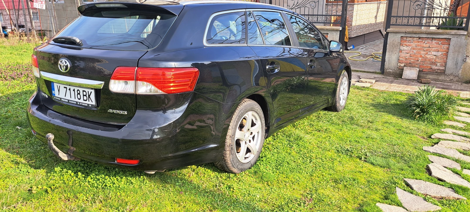Toyota Avensis 1.8 VVT-i, снимка 3 - Автомобили и джипове - 53738204