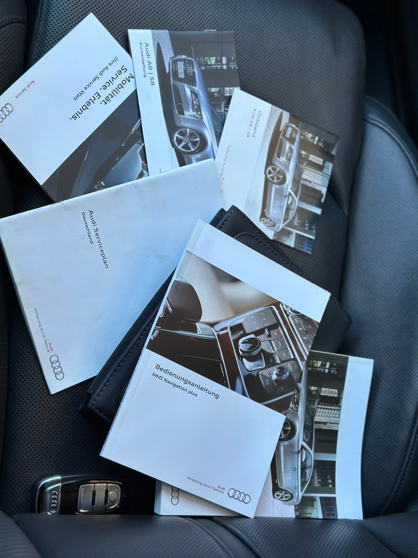 Audi A8 3.0TDI 139000KM/ПЪЛНА СЕРВИЗНА ИСТОРИЯ, снимка 16 - Автомобили и джипове - 53746413